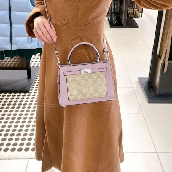 Beautiful Coach Bag CC977 Mini - Picture 6 of 10